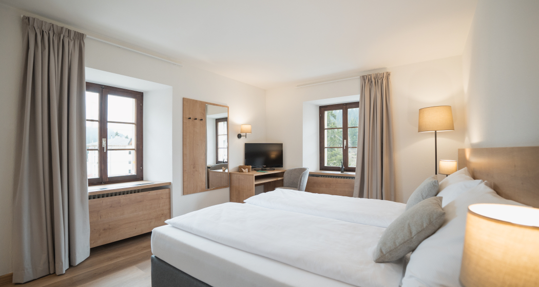 DSC01137-Edit.jpg DSC01137-Edit.jpg