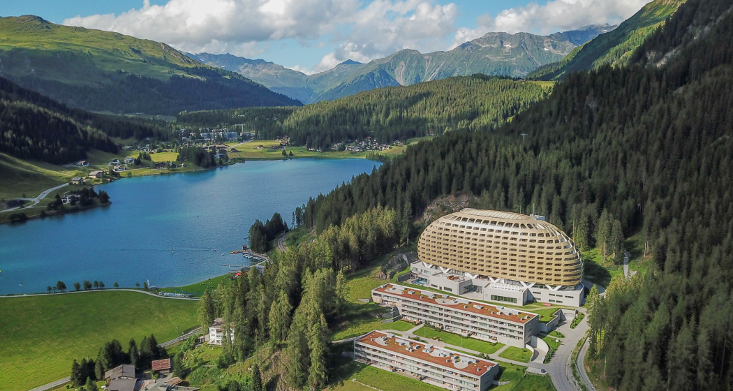AGH Aussenansicht Drone Juni Sommer 2022 cheh DJI_0336.jpg AGH Aussenansicht Drone Juni Sommer 2022 cheh DJI_0336.jpg