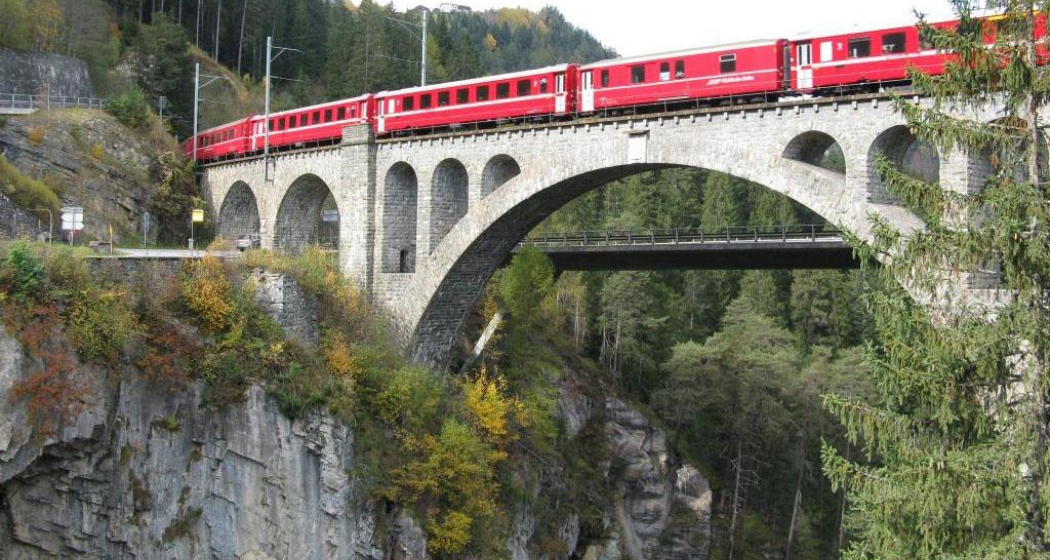 Brücken und Viadukt in Solis Brücken und Viadukt in Solis