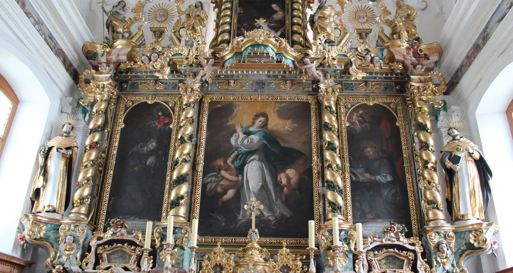 Altar in der Kapelle in Acletta Altar in der Kapelle in Acletta