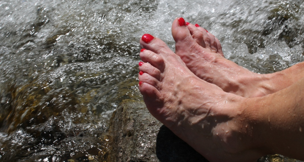Frisches Wasser für die müden Füsse Frisches Wasser für die müden Füsse
