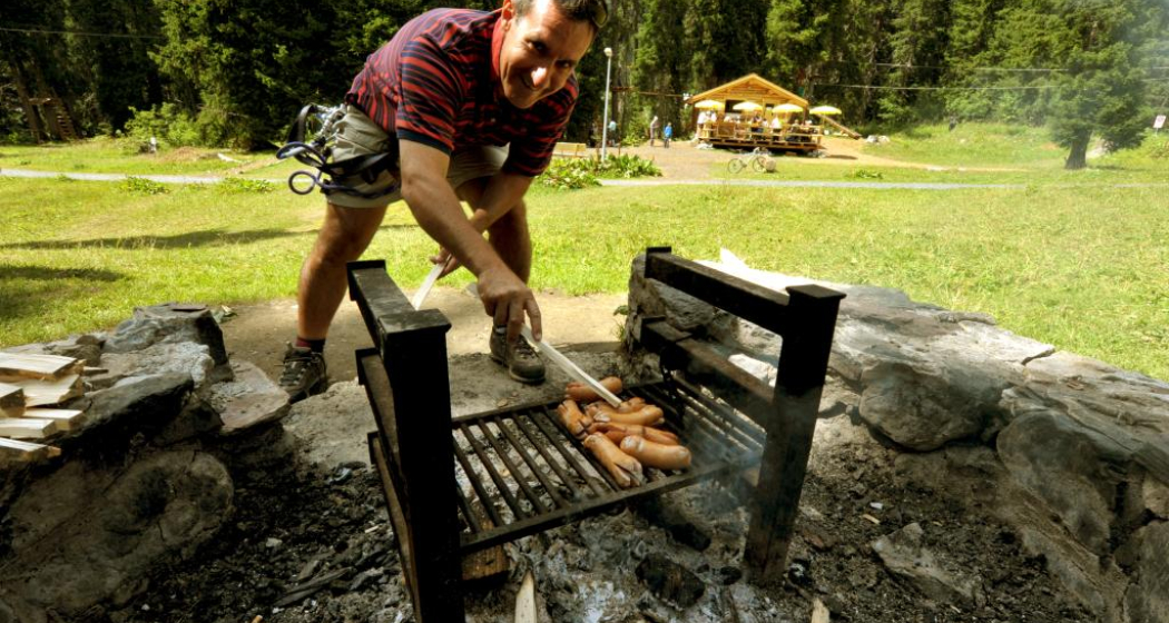Die Feuerstelle beim Seilpark Die Feuerstelle beim Seilpark