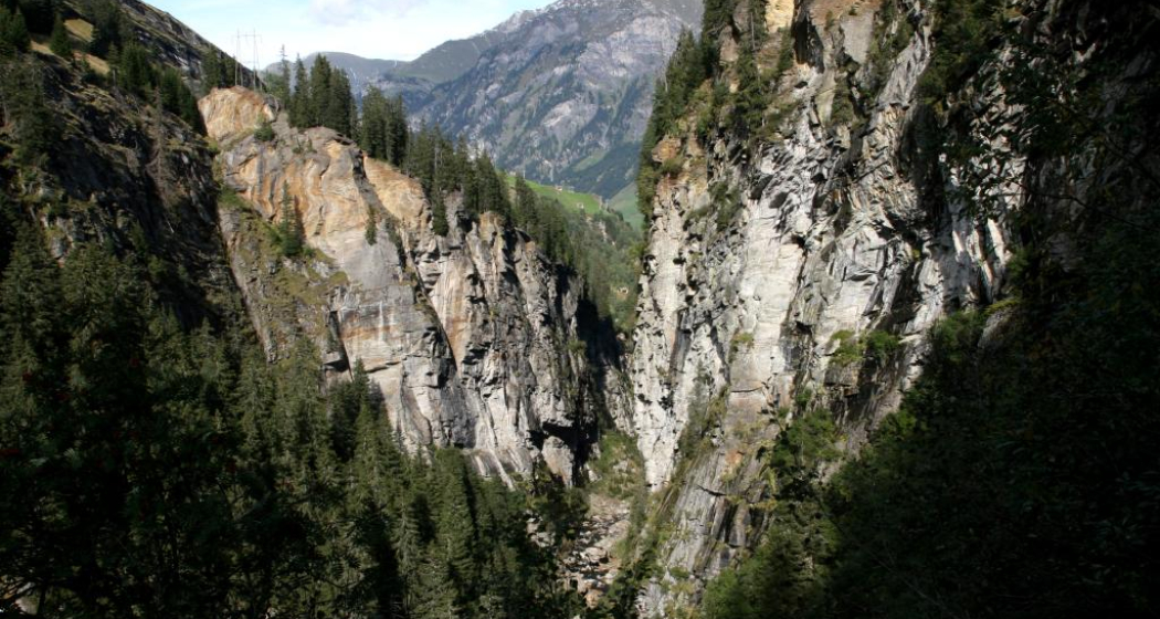 Rotabärg Schlucht; Foto: A. Vieli Rotabärg Schlucht; Foto: A. Vieli