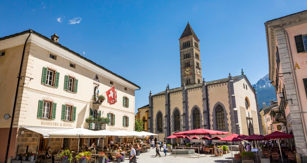 Piazza Poschiavo Piazza Poschiavo