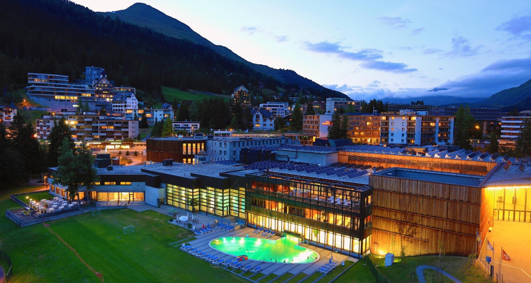 Wellness- und Erlebnisbad Davos (oua_45097311_image) Wellness- und Erlebnisbad Davos (oua_45097311_image)