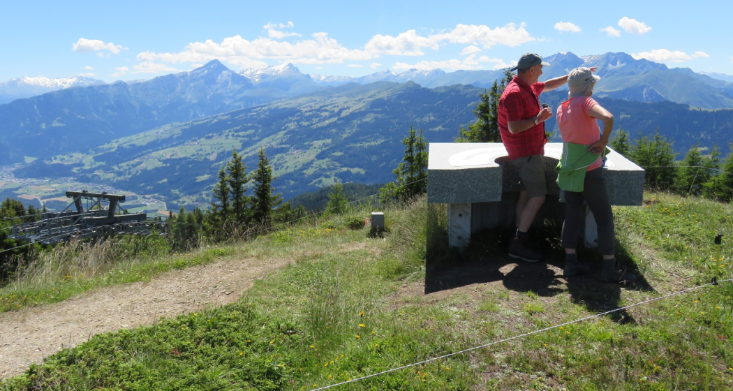 Aussichtspunkt Bergstation Feldis-Mutta Aussichtspunkt Bergstation Feldis-Mutta