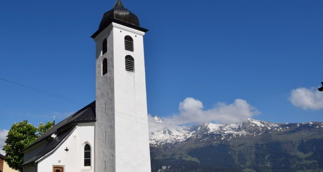 Katholische Filialkirche St. Martin, Obersaxen Katholische Filialkirche St. Martin, Obersaxen