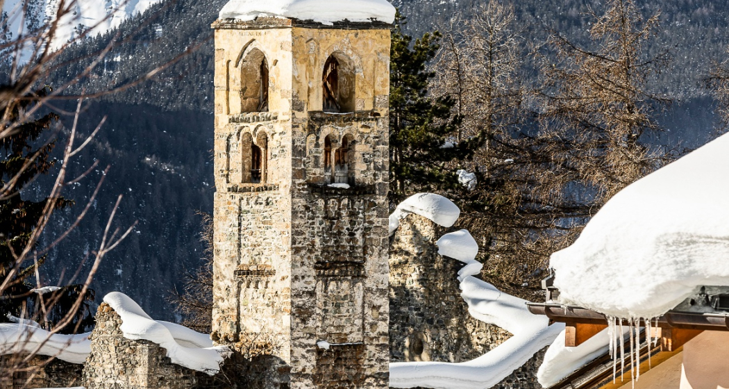 Kirchenruine San Peder Kirchenruine San Peder