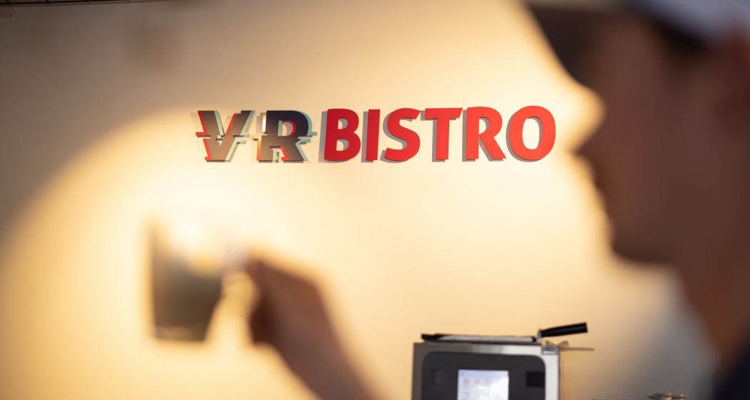 VR Bistro Diavolezza (oua_604475198_image) VR Bistro Diavolezza (oua_604475198_image)