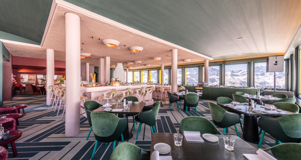 White Marmot (oua_604489463_image) White Marmot (oua_604489463_image)