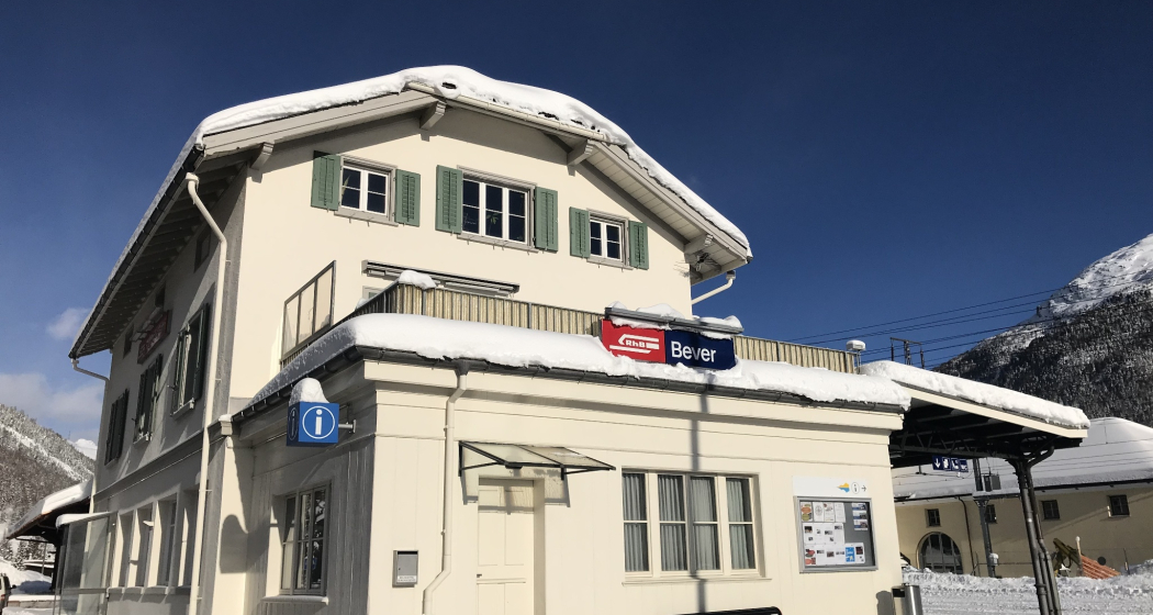 Bahnhof Bever (oua_605632983_image) Bahnhof Bever (oua_605632983_image)