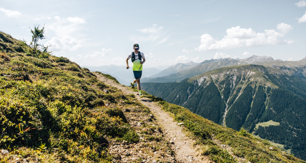 Das Rinerhorn ist weniger steil als die andere Berge in Davos Klosters und eignet sich gut für Laufanfänger. Das Rinerhorn ist weniger steil als die andere Berge in Davos Klosters und eignet sich gut für Laufanfänger.