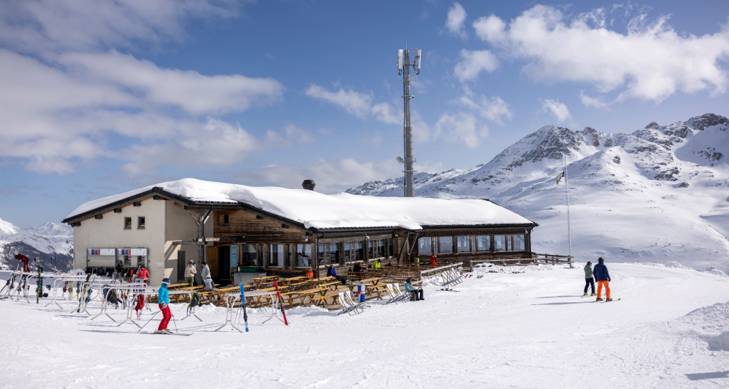 Bergrestaurant Bergbahnen Splügen (oua_611519763_image) Bergrestaurant Bergbahnen Splügen (oua_611519763_image)