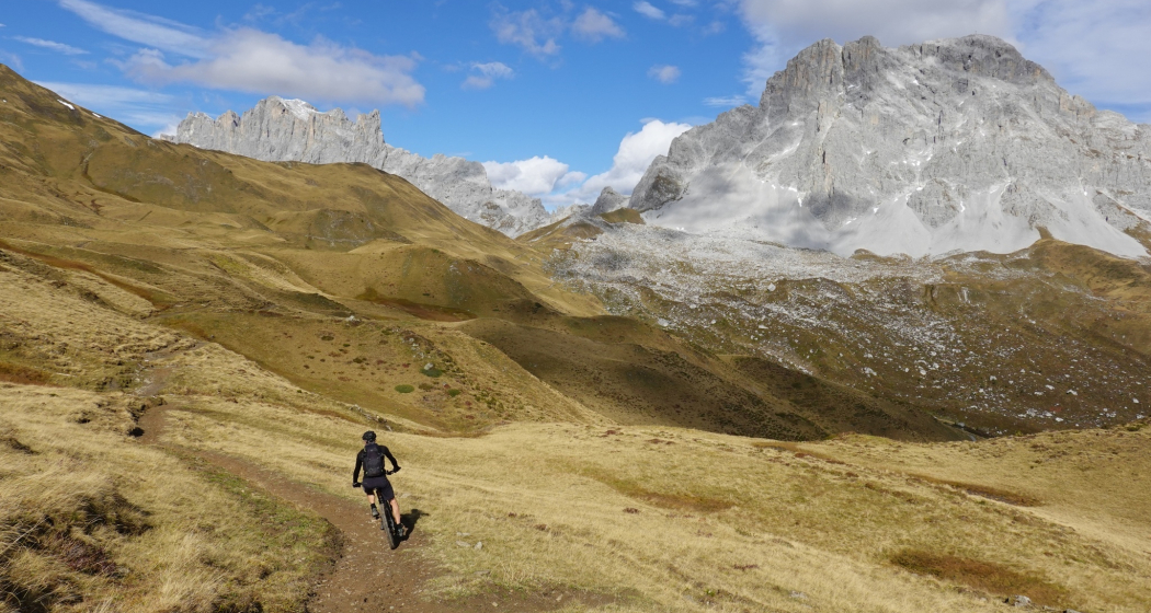 Rätikon Bike - auf dem Weg zur Carschinahütte Rätikon Bike - auf dem Weg zur Carschinahütte