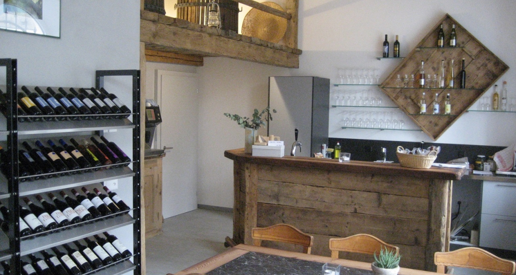 Vinothek/Weinstube Maienfeld Vinothek/Weinstube Maienfeld