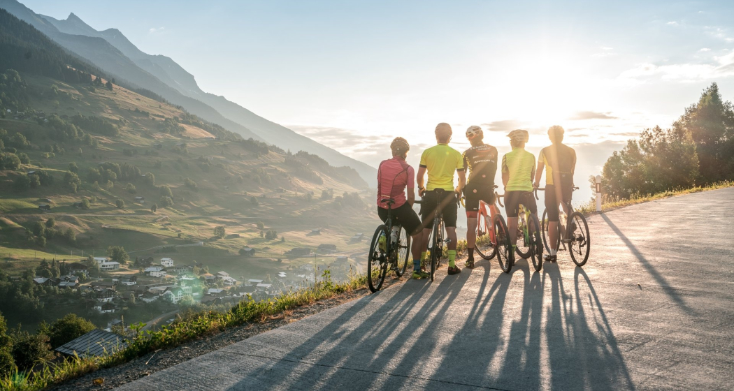 Einfache Nebenstrassen machen diese Tour zum leichten Genuss. Einfache Nebenstrassen machen diese Tour zum leichten Genuss.