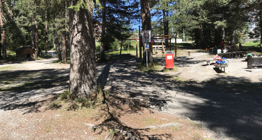 Spielplatz Bot Pintg Lantsch / Lenz Spielplatz Bot Pintg Lantsch / Lenz