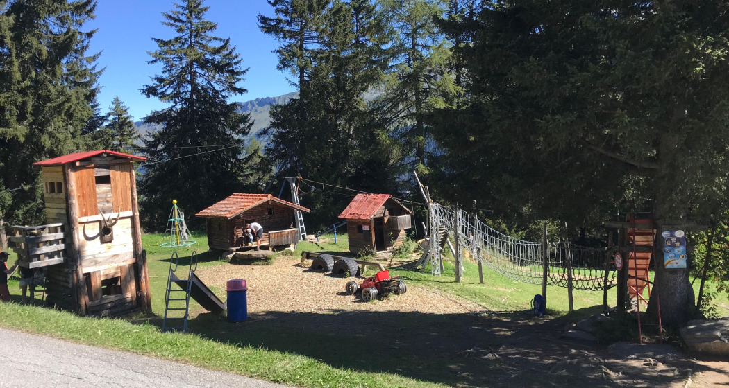 Spielplatz Acla Grischuna Spielplatz Acla Grischuna