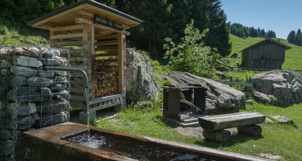 Das Foto zeigt den Brunnen der Feuerstelle Rumasal Das Foto zeigt den Brunnen der Feuerstelle Rumasal