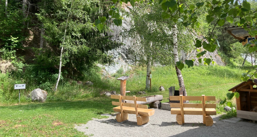 Das Foto zeigt die Feuerstelle Igniu in Rabius Das Foto zeigt die Feuerstelle Igniu in Rabius