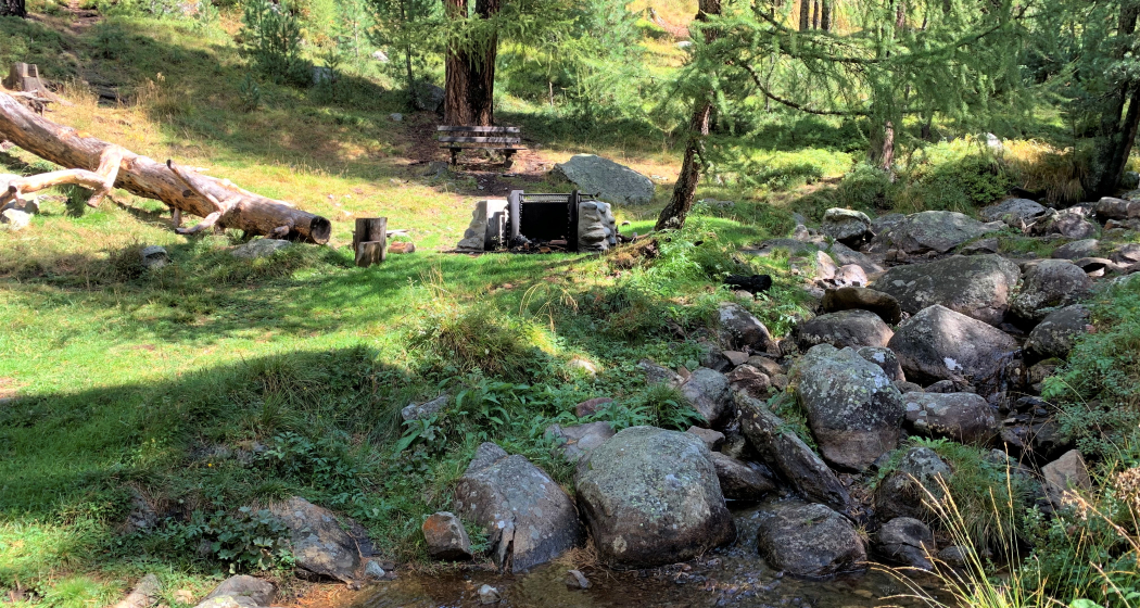 Feuerstelle beim Ovelin da la Spusa (oua_73756139_image) Feuerstelle beim Ovelin da la Spusa (oua_73756139_image)