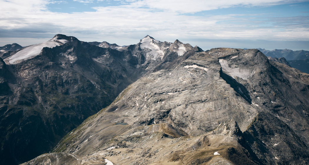 Pizzo Cassinello mit Soredapass im Vordergrund Pizzo Cassinello mit Soredapass im Vordergrund