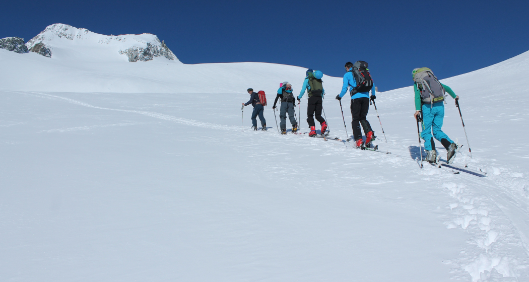 Zum Oberalpstock Zum Oberalpstock