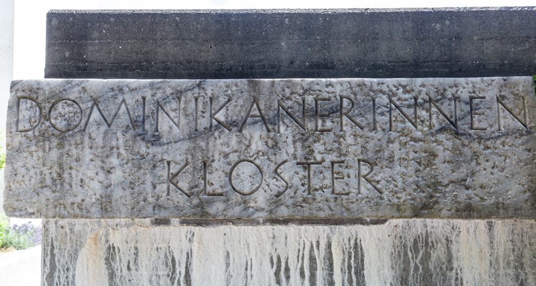 Gedenkstein des Klosters in Ilanz Gedenkstein des Klosters in Ilanz