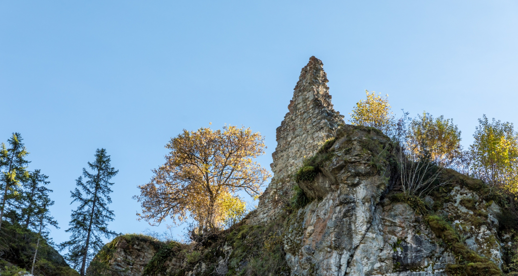 Ruine Friberg in Siat Ruine Friberg in Siat