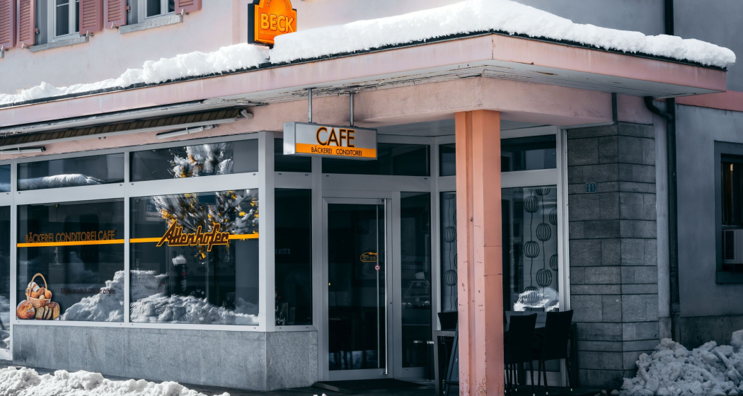 Café Attenhofer im Winter Café Attenhofer im Winter
