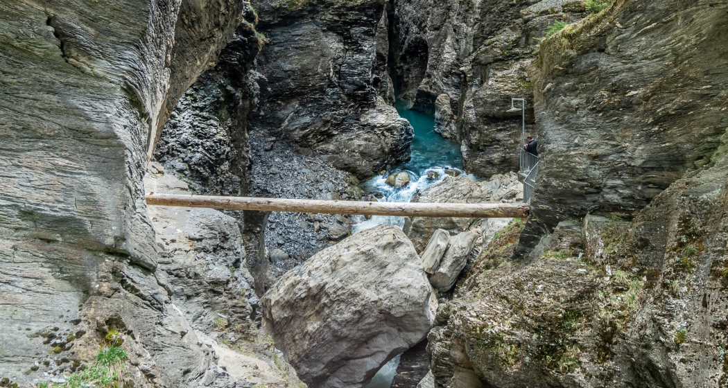 Der weisse Findling Viamala-Schlucht Der weisse Findling Viamala-Schlucht