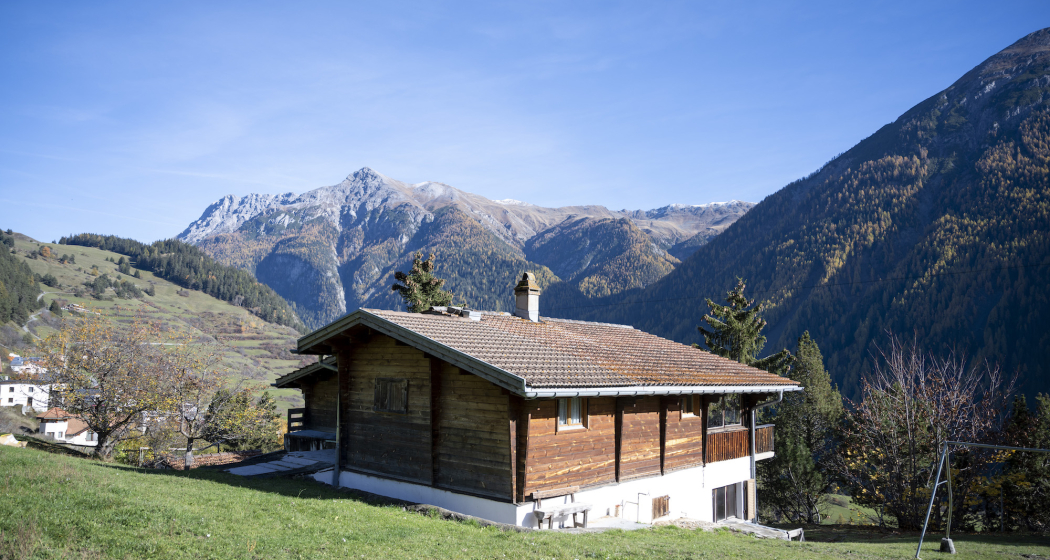 4.5-Zimmer-Chalet für 6 Personen (tom_tds00020013969063248_image) 4.5-Zimmer-Chalet für 6 Personen (tom_tds00020013969063248_image)