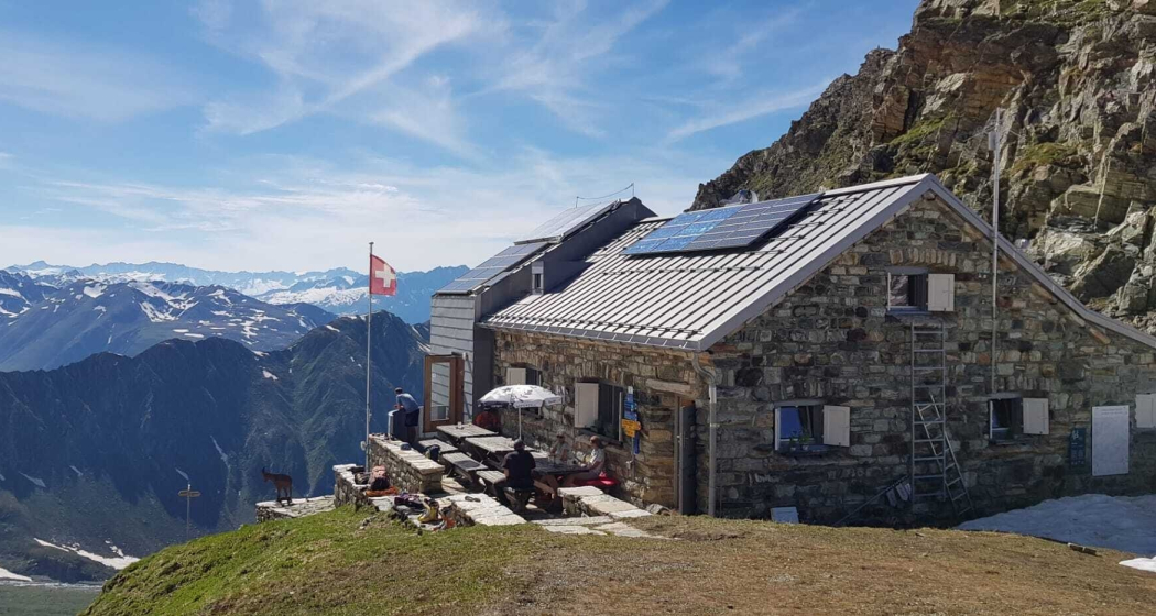 Hochtour und Wanderung einfach: Piz Medel (3209m) – Faszination Greina (gdl_845392436_image) Hochtour und Wanderung einfach: Piz Medel (3209m) – Faszination Greina (gdl_845392436_image)