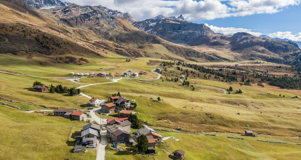 Wandererlebnis mit Ziegenalp-Besuch (gdl_859926723_image) Wandererlebnis mit Ziegenalp-Besuch (gdl_859926723_image)