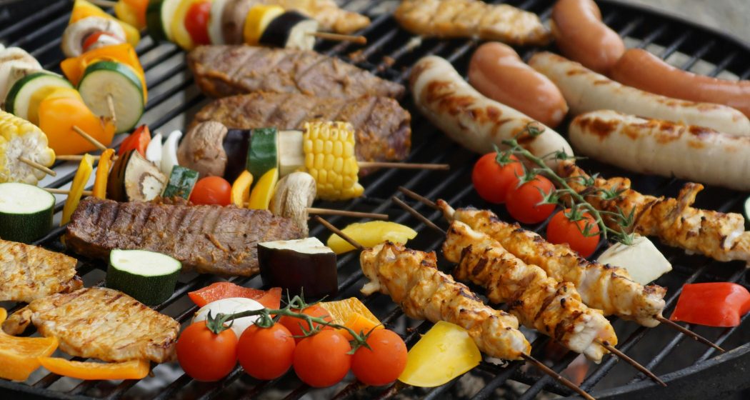 BBQ-Schiff (gdl_868410259_image) BBQ-Schiff (gdl_868410259_image)