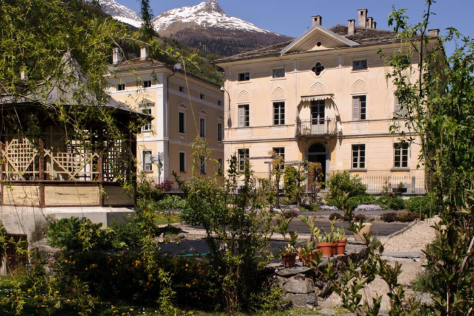Devon House in Via dei Palazzi Devon House in Via dei Palazzi