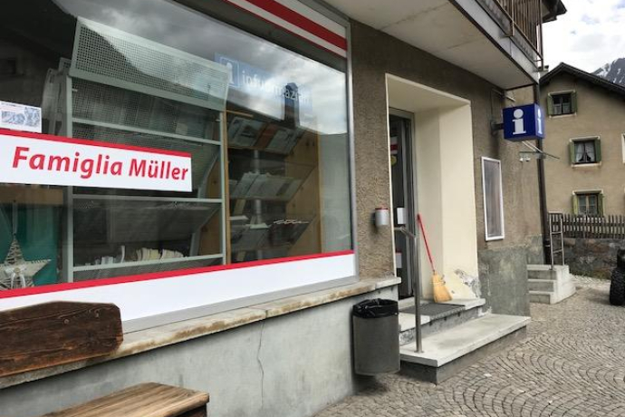 Butia Treffpunkt Susch (oua_32610776_image) Butia Treffpunkt Susch (oua_32610776_image)