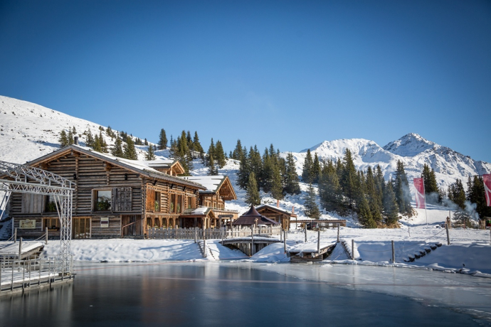 Madrisa-Hof (oua_45096393_image) Madrisa-Hof (oua_45096393_image)