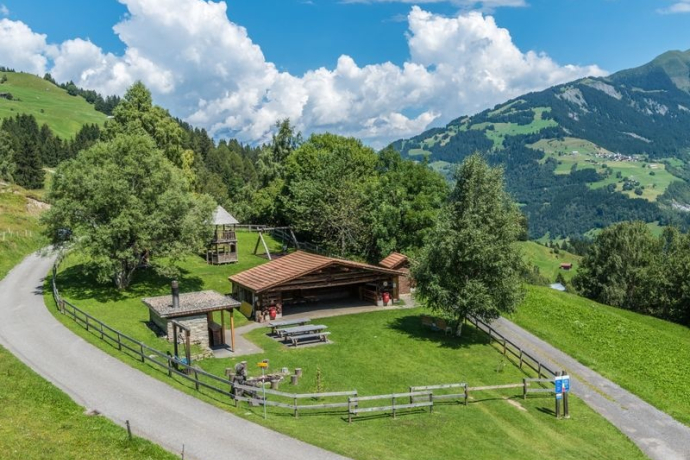 Fireplace Plaun Rueun, Cumbel (oua_52823985_image) Fireplace Plaun Rueun, Cumbel (oua_52823985_image)