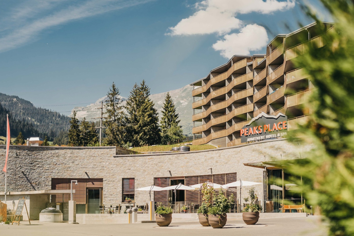 01_Hotel-Laax-Peaks-Place_Iliano.jpg 01_Hotel-Laax-Peaks-Place_Iliano.jpg