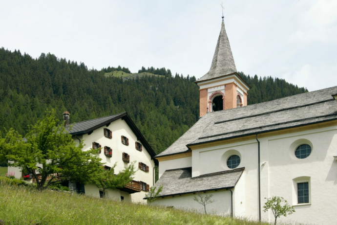 Church of St. Lutzi in Lain Church of St. Lutzi in Lain