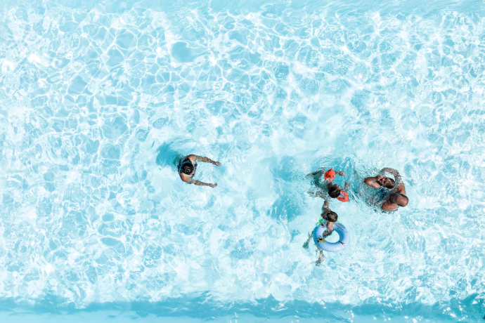 Outdoor pool Tschierv (oua_79831708_image) Outdoor pool Tschierv (oua_79831708_image)