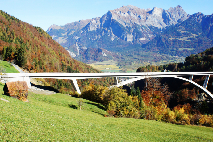 Tamina Bridge (ctd_77ce54ea-eeee-4742-bd76-9f5f18a768f9_image) Tamina Bridge (ctd_77ce54ea-eeee-4742-bd76-9f5f18a768f9_image)